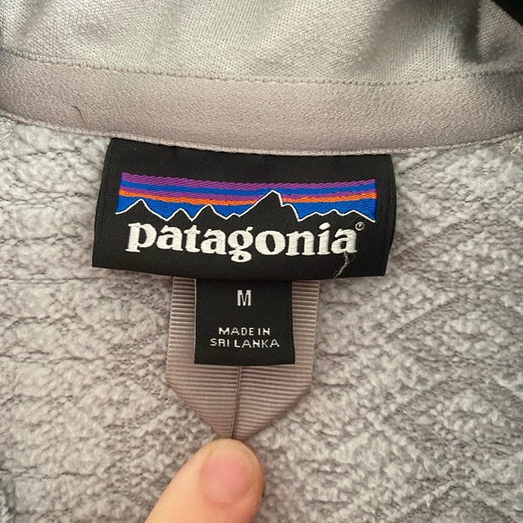 PATAGONIA Women's Better Sweater 1/4-Zip Fleece (like new) - Picture 4 of 7